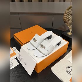 Hermes 2025 новая модель, классические тапочки с застежкой Kelly,