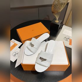 Hermes 2025 новая модель, классические тапочки с застежкой Kelly,