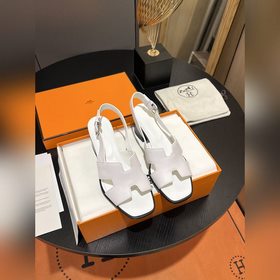 Весна-лето 2025 Hermes Сандалии на толстом каблуке Модная и униве