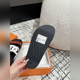 Версия высшего качества HERMES 24/ Новые сандалии Pig Nose Санда