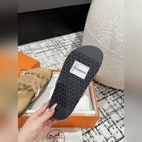 Версия высшего качества HERMES 24/ Новые сандалии Pig Nose Санда