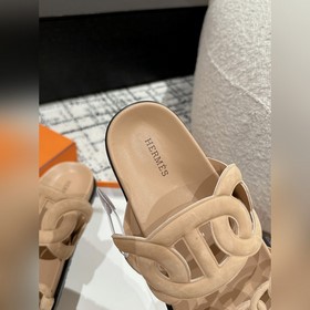Версия высшего качества HERMES 24/ Новые сандалии Pig Nose Санда