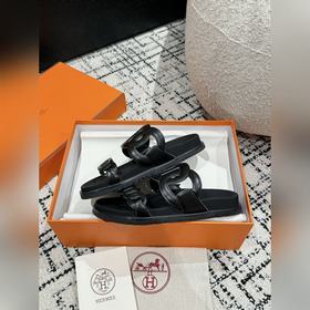 Версия высшего качества HERMES 24/ Новые сандалии Pig Nose Санда