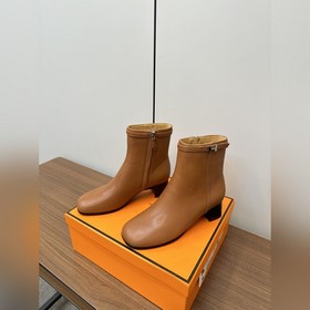 Hermes H Новая модель Hermes с круглым носком, высоким каблуком и