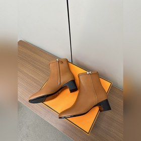 Hermes H Новая модель Hermes с круглым носком, высоким каблуком и