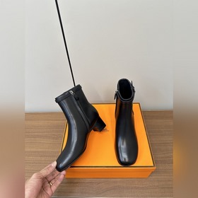 Hermes H Новая модель Hermes с круглым носком, высоким каблуком и
