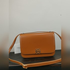Оригинальная кожа NEW IN, коричневый Goya Шелковая кожаная сумка 