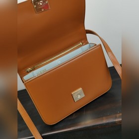 Оригинальная кожа NEW IN, коричневый Goya Шелковая кожаная сумка 