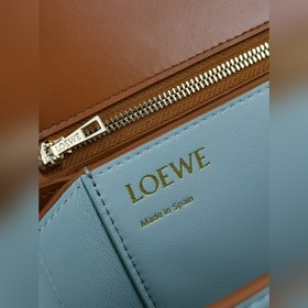 Оригинальная кожа NEW IN, коричневый Goya Шелковая кожаная сумка 