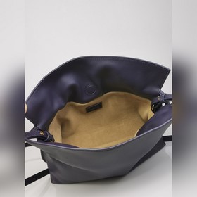 Подлинный мини-сумочка темно-фиолетового цвета Loewe mini 11046s
