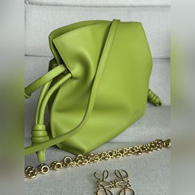 Оригинальная кожа, обновленная версия Flamenco от Loewe, средний 