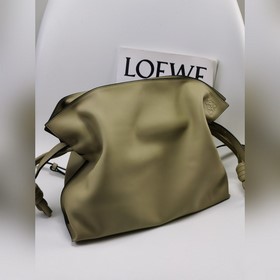 Оригинальная кожа, глинисто-зеленая 2020 Loewe обновленная версия