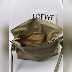 Оригинальная кожа, глинисто-зеленая 2020 Loewe обновленная версия