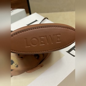 Чехол для телефона Loewe Dice, три цвета в наличии, модель 1007. 