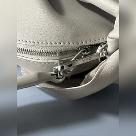 Оригинальная кожа Loewe 2025 Сумка в форме кролика В наличии М