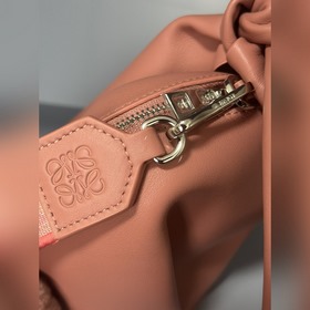 Оригинальная кожа Сумка Loewe Rabbit В наличии Модель 1008 с ш