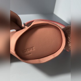 Оригинальная кожа Сумка Loewe Rabbit В наличии Модель 1008 с ш