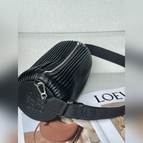 Оригинальная кожа loewe 2025 осень-зима Большой кожаный браслет 