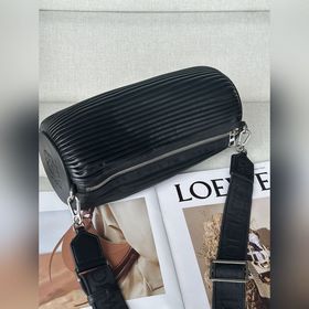 Оригинальная кожа loewe 2025 осень-зима Большой кожаный браслет 