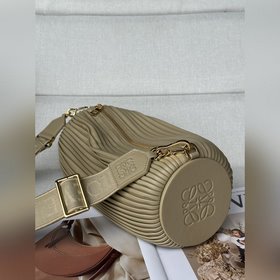 Оригинальная кожа loewe 2025 осень-зима Большая сумка-браслет из