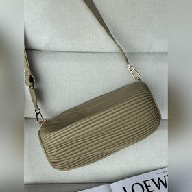 Оригинальная кожа loewe 2025 осень-зима Большая сумка-браслет из