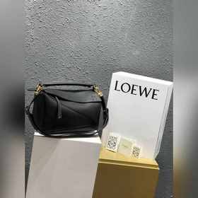 Оригинальная кожа Loewe Puzzle, средний размер, черный цвет, текс