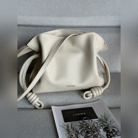 Оригинальная кожа Loewe мини, белый Flamenco, также известная как