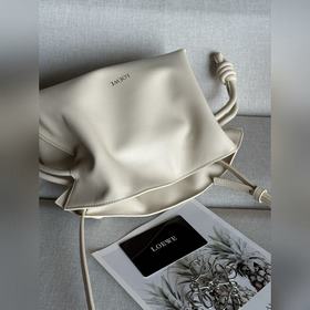 Оригинальная кожа Loewe мини, белый Flamenco, также известная как