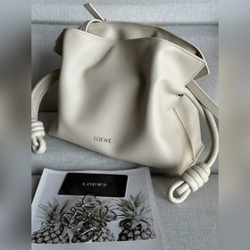 Оригинальная кожа Loewe мини, белый Flamenco, также известная как