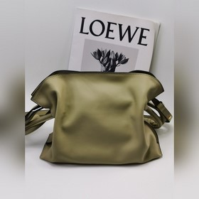 Оригинальная кожа 11046s Глиновая зеленая Loewe mini Flamenco, 