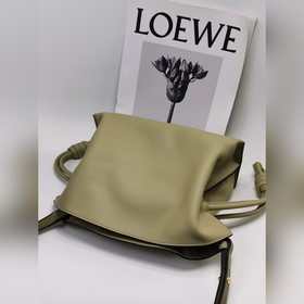 Оригинальная кожа 11046s Глиновая зеленая Loewe mini Flamenco, 