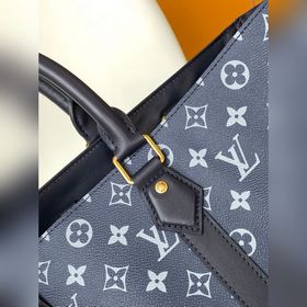 Высококачественная сумка M46812 в цвете «пламенный синий» из кожи