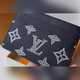 Оригинальный чехол для карт PORTE CARTES DOUBLE M83699 Этот стиль
