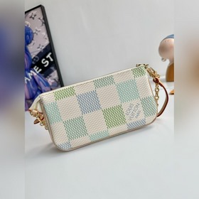 «В комплекте с полной упаковкой для витрины» Оригинальный зарубеж
