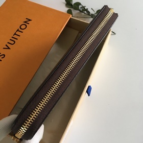 M60017 42616 Высококачественная зарубежная оригинальная продукция