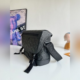 «В комплекте с полной упаковкой для витрины» Оригинальный зарубеж