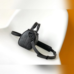 Высококачественная оригинальная сумка M57960 черного цвета с рель