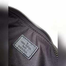 Высококачественная оригинальная сумка M57960 черного цвета с рель