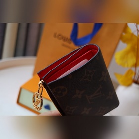M82415 Оригинальный Модель «Portefeuil Lisa» из ткани Monogram с 