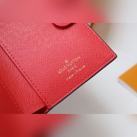 M82415 Оригинальный Модель «Portefeuil Lisa» из ткани Monogram с 