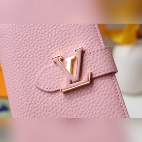 Короткий кошелек LV Vertical M82144 Розовый В этом изделииспользо