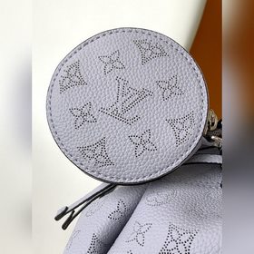 M25147 зеленый M22714 светло-фиолетовый M57536 серо-розовый M2217