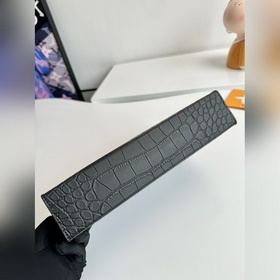 Зарубежный оригинал N41696 с эксклюзивным рисунком под кожу кроко
