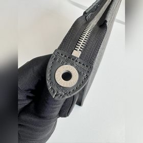 Зарубежный оригинал N41696 с эксклюзивным рисунком под кожу кроко
