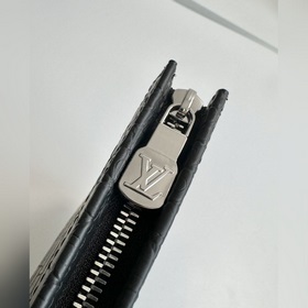 Зарубежный оригинал N41696 с эксклюзивным рисунком под кожу кроко