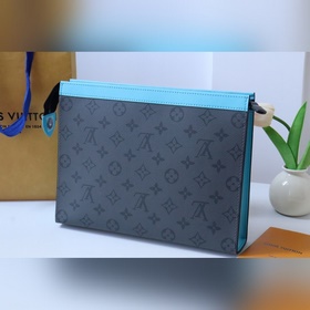 M11466  Средняя сумка Pochette Voyage из ткани Monogram Eclipse
