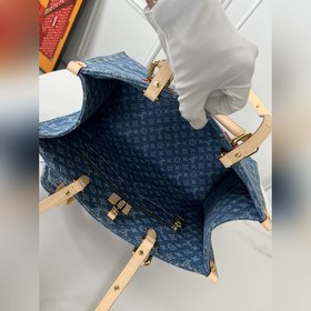 «В комплекте с полной упаковкой для витрины» Оригинальный зарубеж