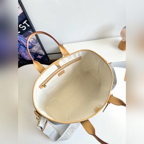 «Динамический чип» зарубежный оригинал N40702, эксклюзивные фотог