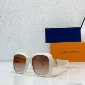 louis vuitton МОДЕЛЬ： Z2133E Размер： 54 x 19 x 140