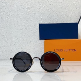 LOUIS VUITTON Z2223U Размер： 40 x 29 x 140